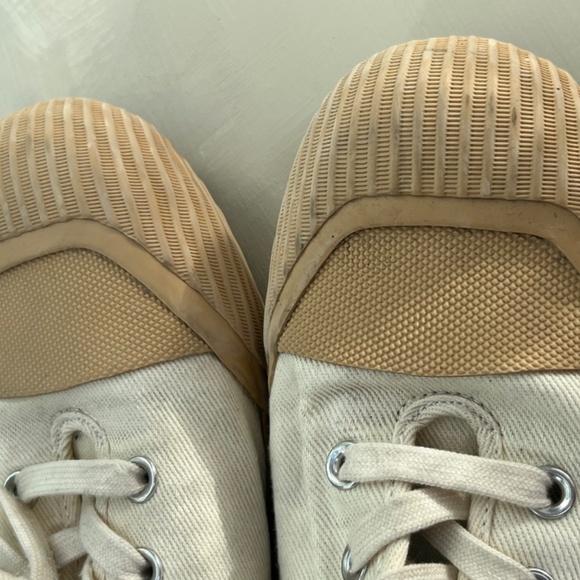 Ivory-ish sneakers from Zara - Picture 2 of 9